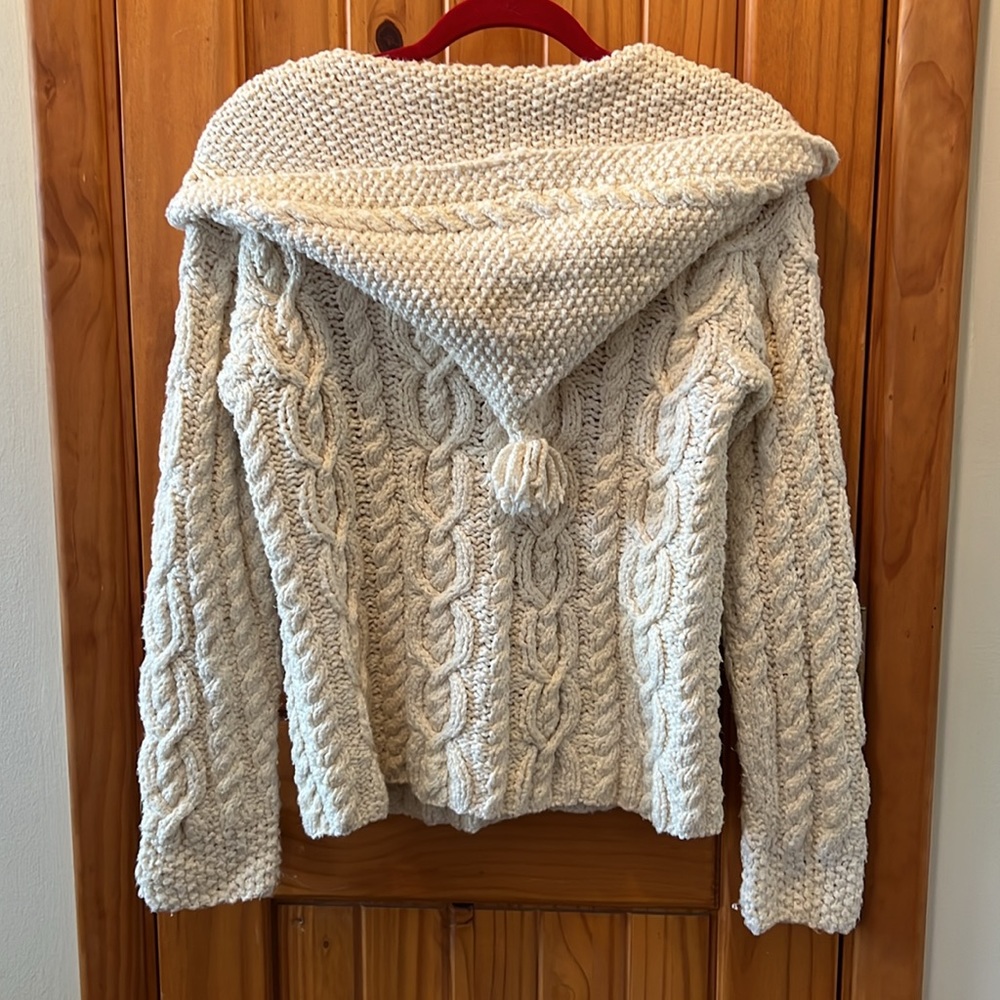 Indigenous One Wear cream off white cable knit sweater with hood. - Picture 5 of 16
